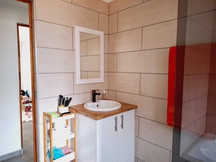 4 Bedroom Property for Sale in Generaal De Wet Free State